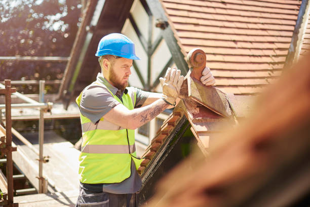 Quick and Trustworthy Emergency Roof Repair Services in Rexland Acres, CA